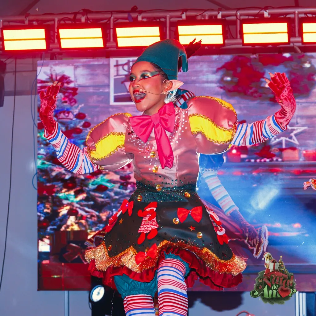 A magia do Natal já chegou em Tucumã! 🥰No Natal de Amor o Coleivo de Artes Evoé estreou o music